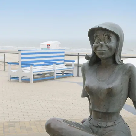 Beautiful With Sea-views Apartament